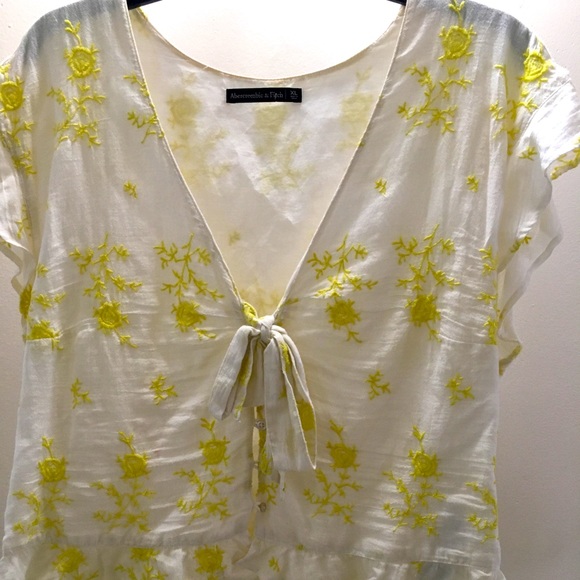 Abercromby & Fitch - Picture 1 of 6